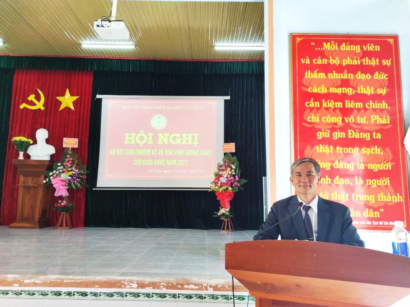 Lâm Đồng tổ chức tôn vinh “Gương sáng Cựu Giáo Chức”lần thứ nhất