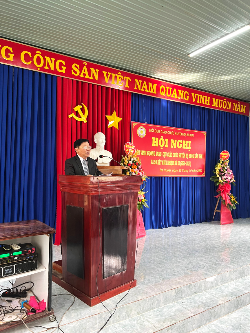 Lâm Đồng tổ chức tôn vinh “Gương sáng Cựu Giáo Chức”lần thứ nhất