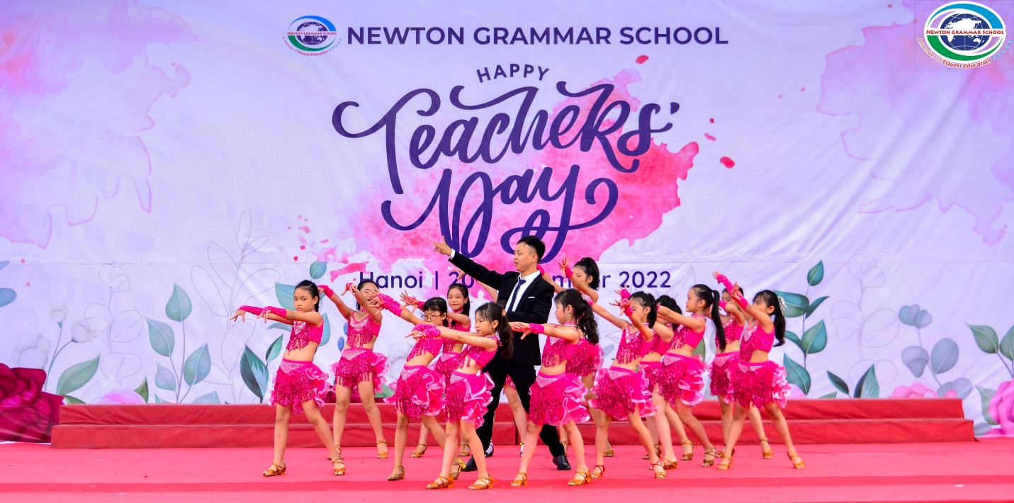 Trường Tiểu học I-Sắc Niu-Tơn "ơn Thầy Cô, chúng em xin nhớ mãi”