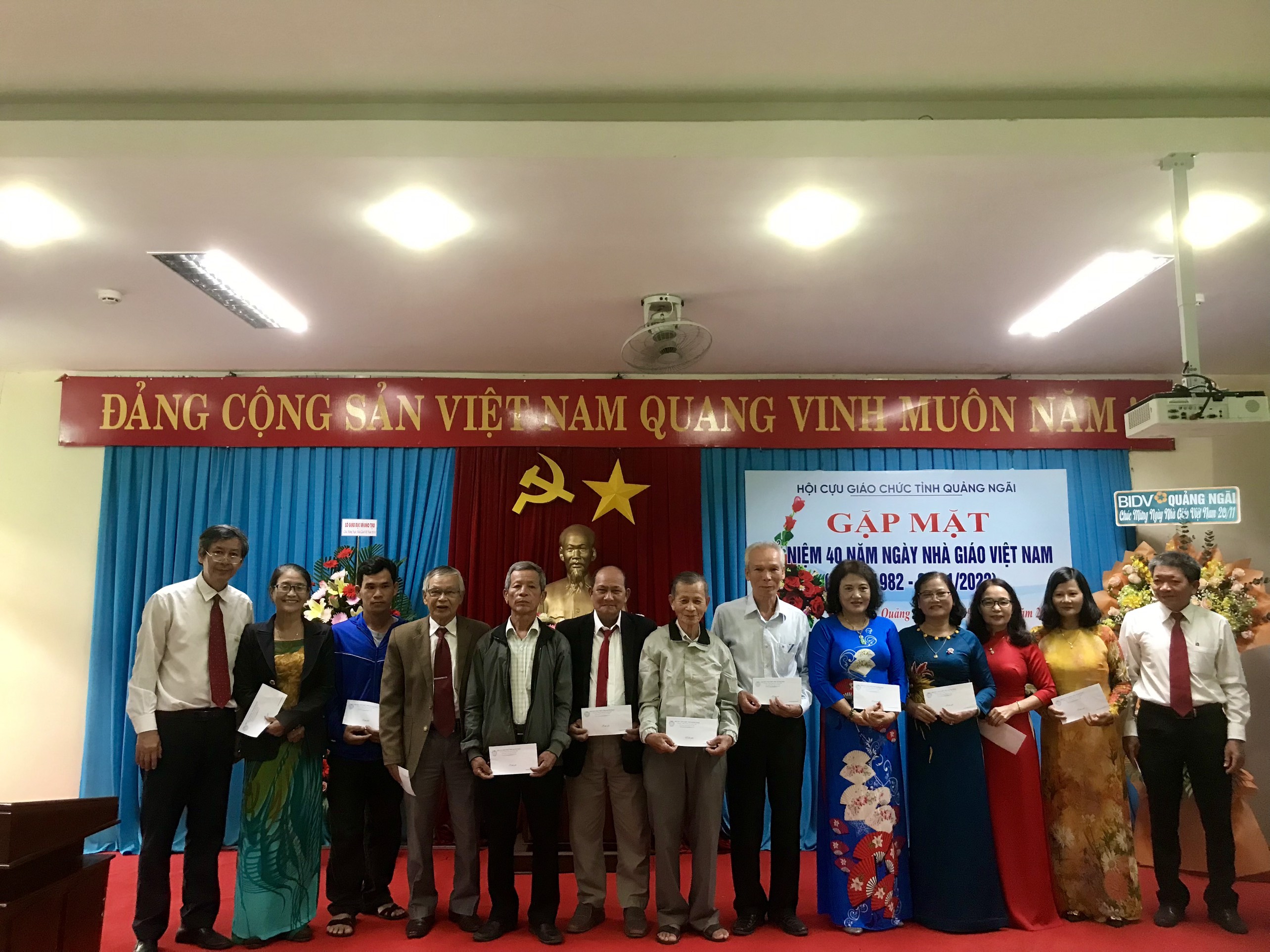 Hội CGC tỉnh Quảng Ngãi tổ chức gặp mặt chào mừng Kỷ niệm 40 năm ngày Nhà giáo Việt Nam