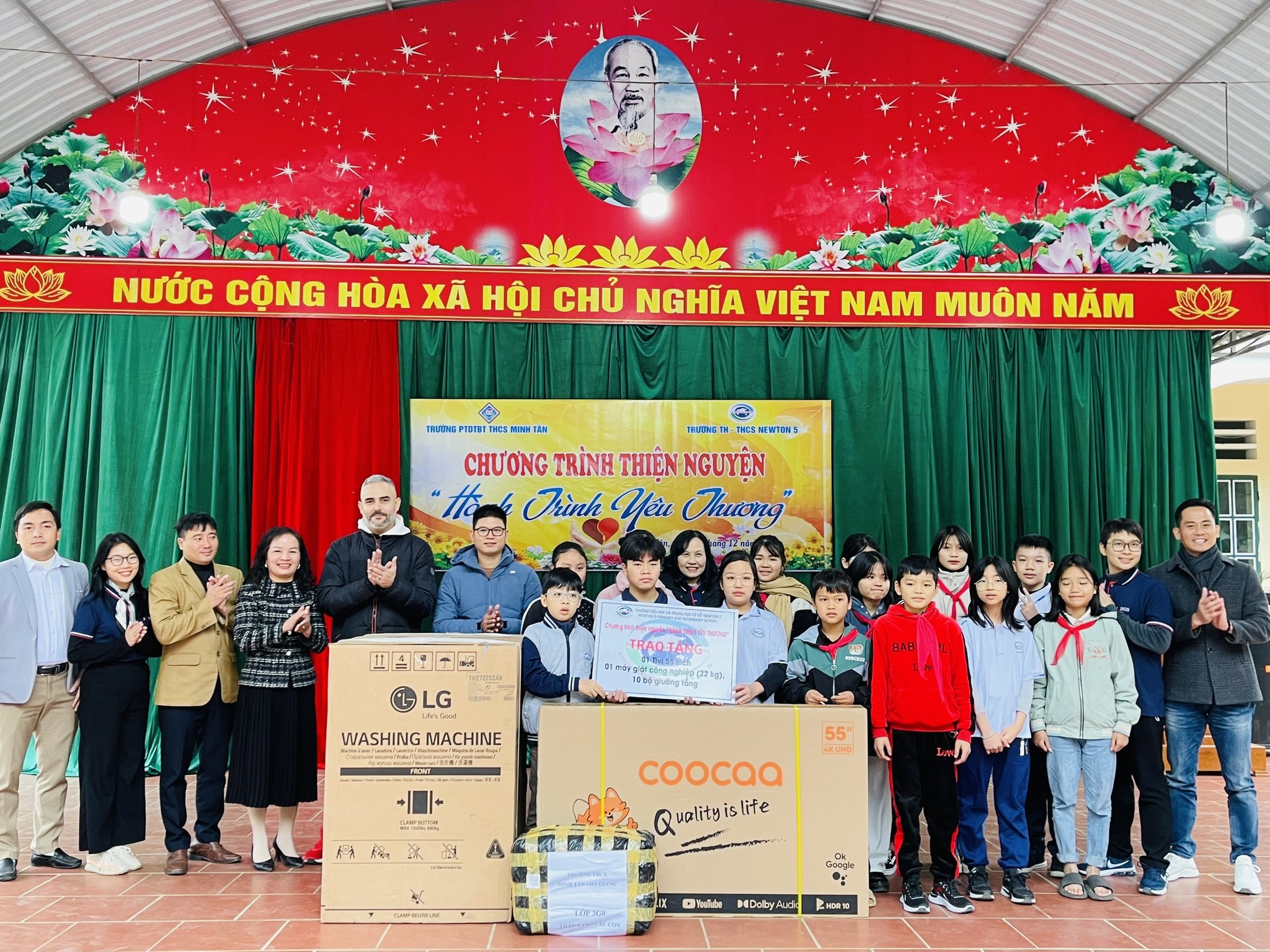 Hành trình yêu thương vì cộng đồng cho gió cuốn đi…