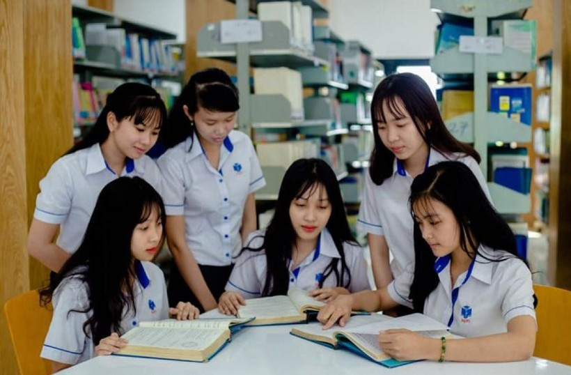 Vượt thách thức, vươn tới thành công