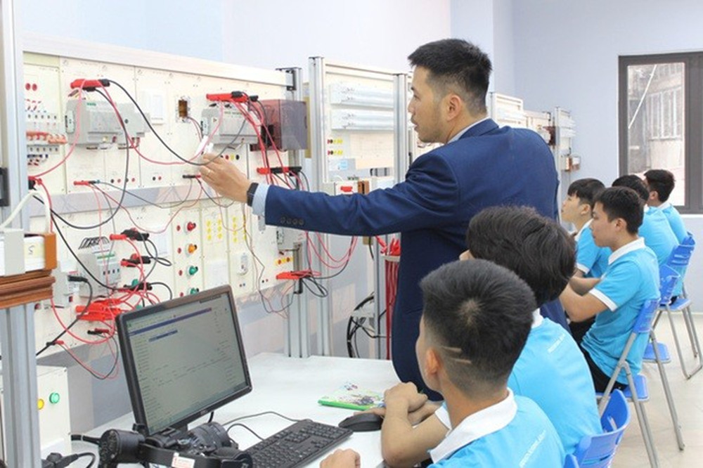 Đào tạo nghề cho thanh niên vì đâu chưa đáp ứng được yêu cầu xã hội?