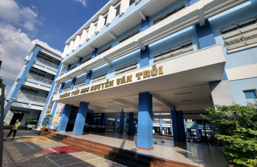 TP HCM: Phụ huynh tố giáo viên đánh gãy xương ngón tay học sinh