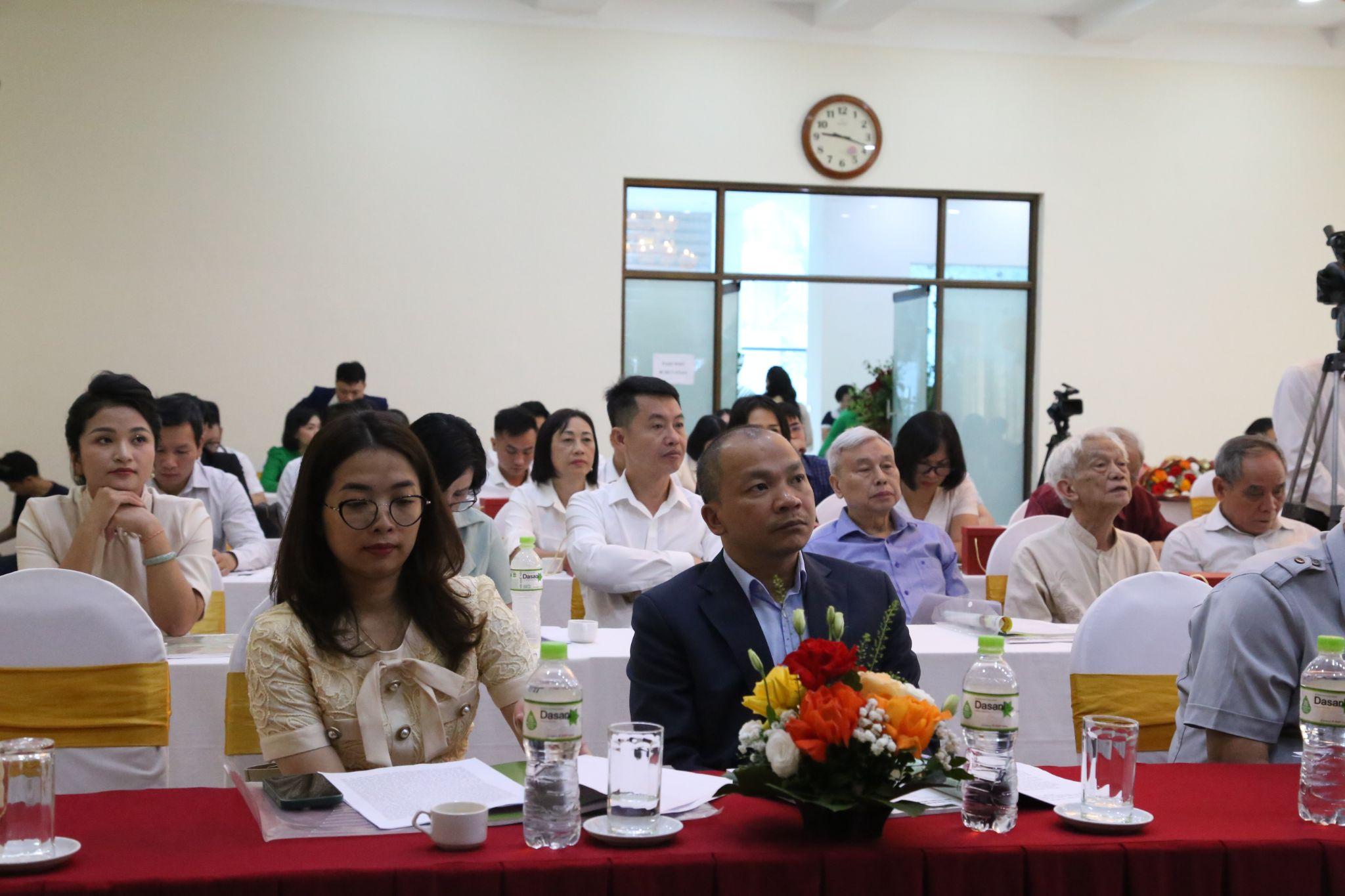Kỷ niệm 01 năm ngày ra mắt Tạp chí Điện tử Giáo chức Việt Nam
