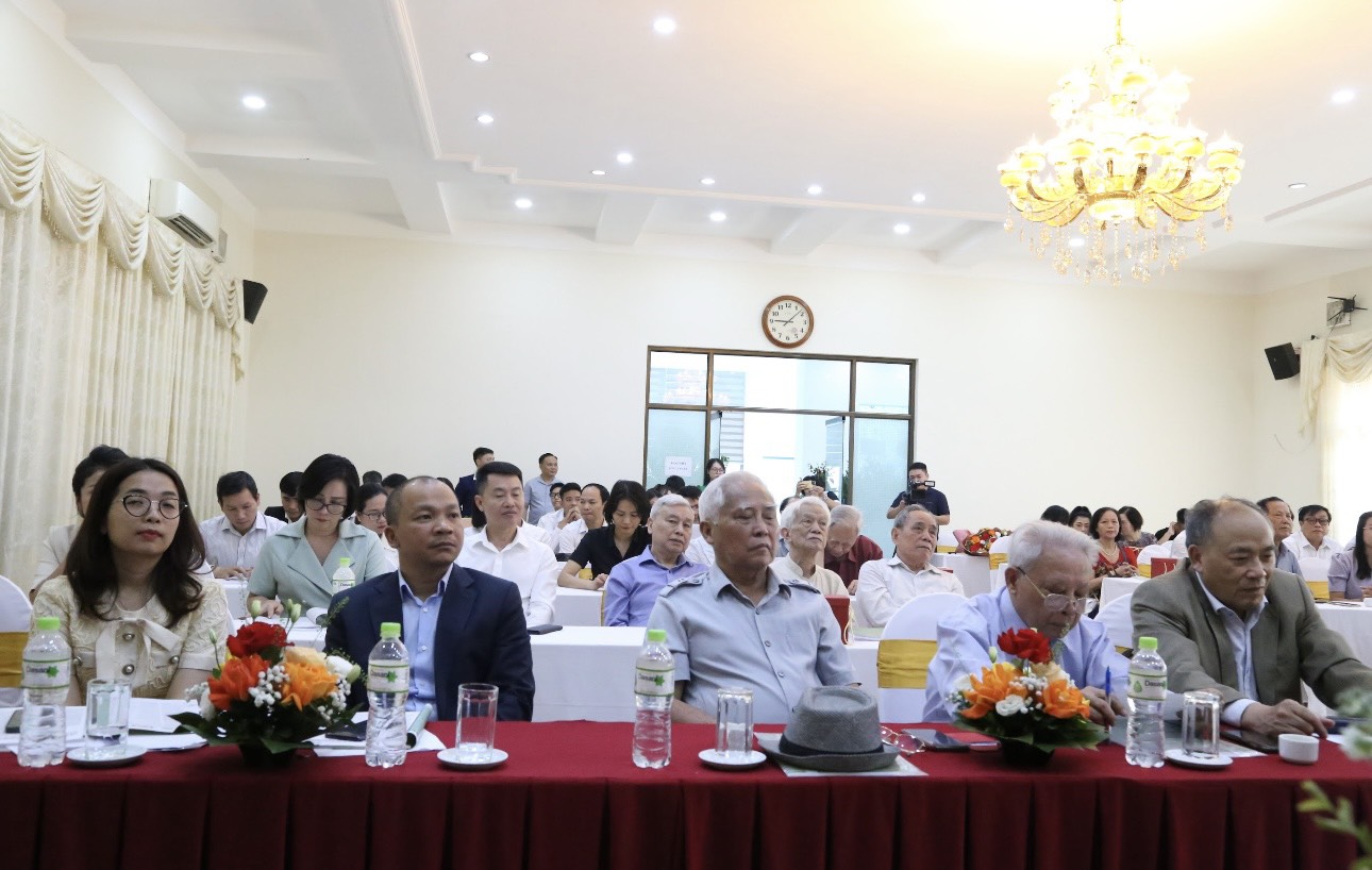 Kỷ niệm 01 năm ngày ra mắt Tạp chí Điện tử Giáo chức Việt Nam