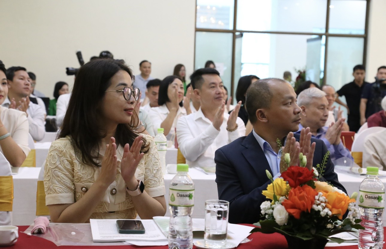 Kỷ niệm 01 năm ngày ra mắt Tạp chí Điện tử Giáo chức Việt Nam