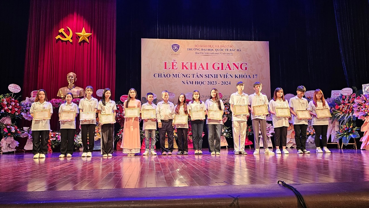 Trường Đại học Quốc tế Bắc Hà: Chào mừng tân sinh viên