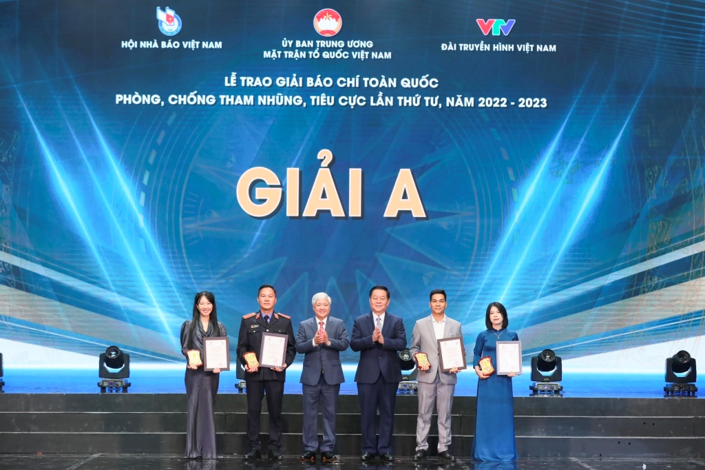 Lễ trao giải báo chí toàn quốc về phòng, chống tham nhũng, tiêu cực lần thứ tư