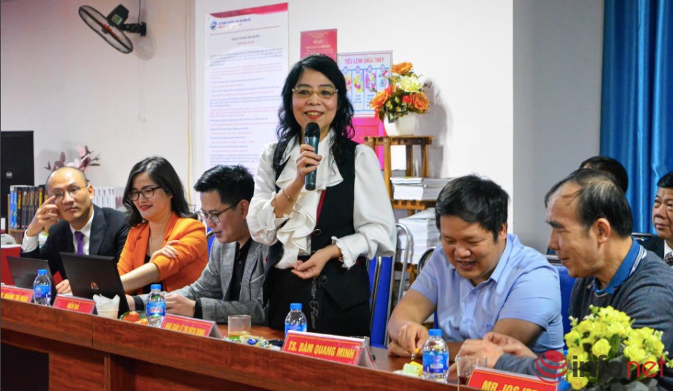 Kỷ nguyên chuyển đổi số và những định hướng cho con khi chuyển cấp