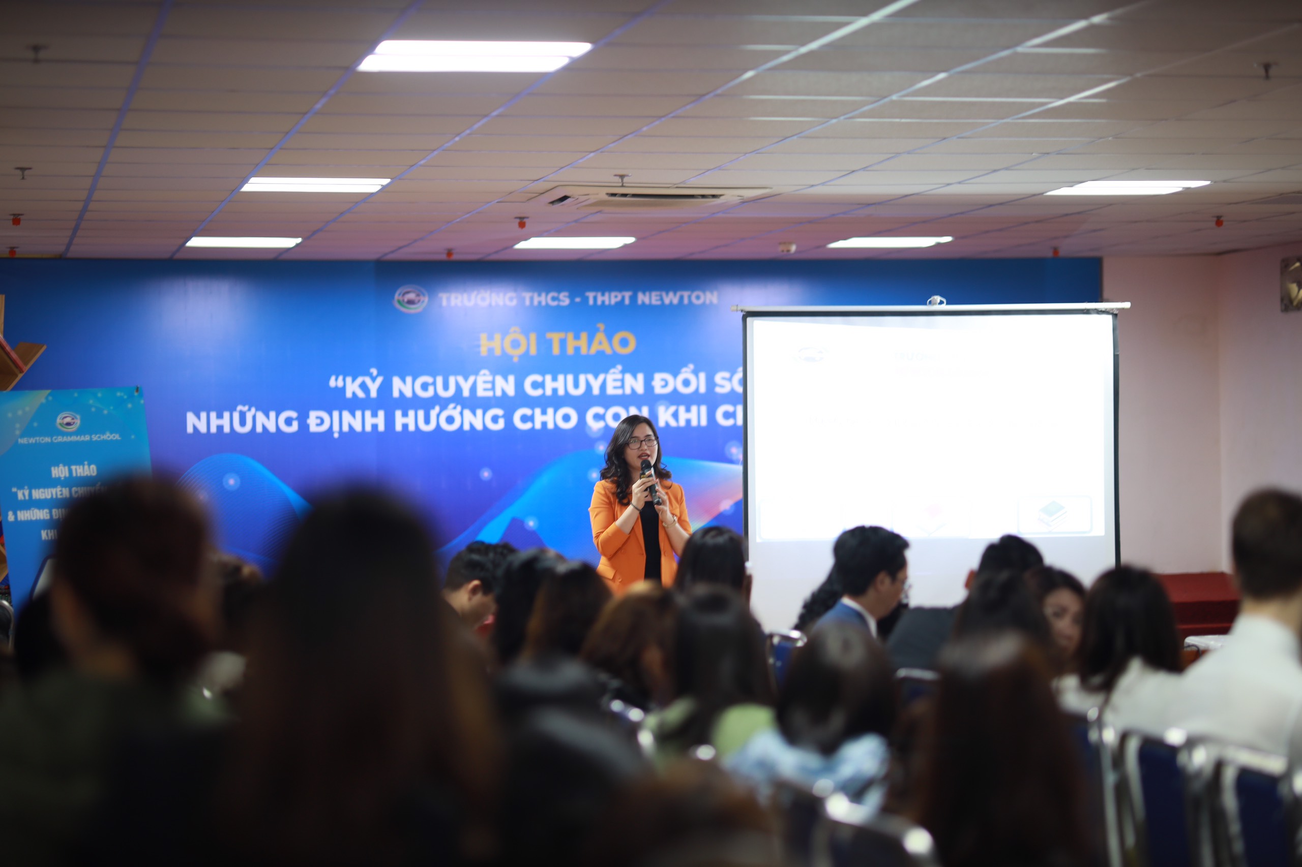 Kỷ nguyên chuyển đổi số và những định hướng cho con khi chuyển cấp