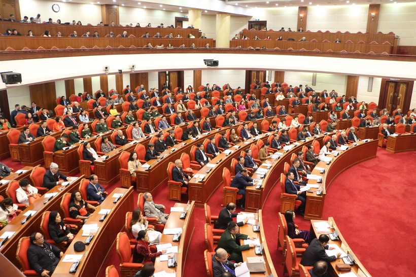 Đội ngũ trí thức, nhà khoa học, văn nghệ sĩ có ý nghĩa then chốt đối với vận mệnh và tương lai dân tộc
