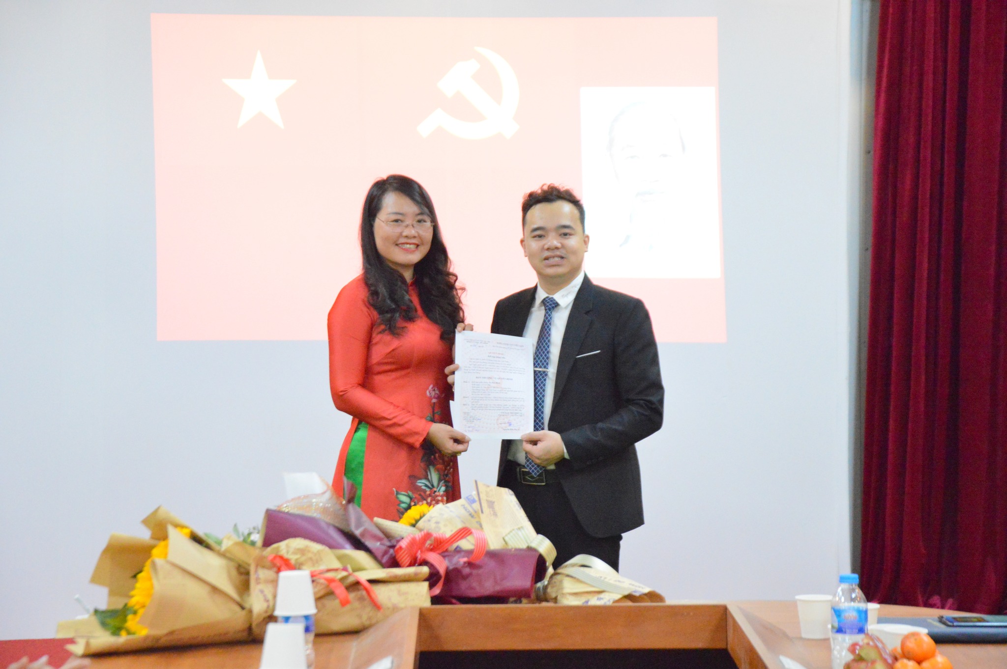 Trường đi đầu trong công tác Xây dựng tổ chức cơ sở đảng, phát triển đảng viên tại cơ sở