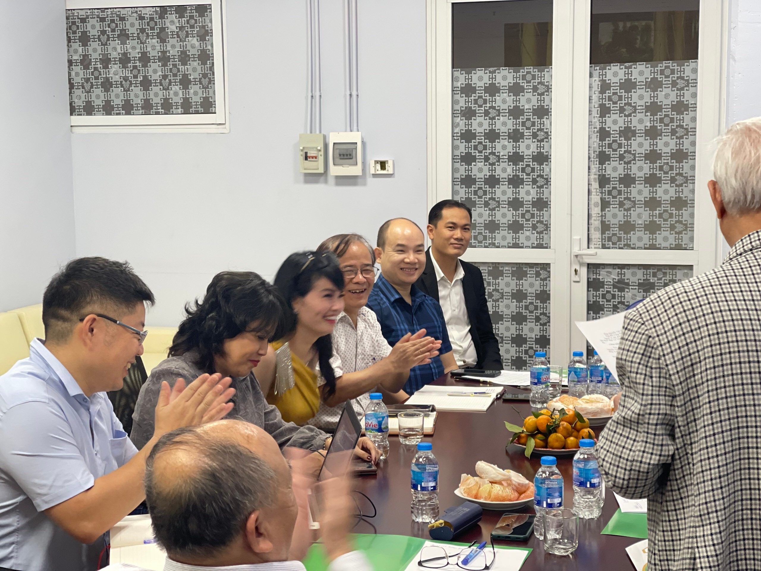 Thường trực Trung ương Hội Cựu giáo chức Việt Nam thăm và làm việc với Tạp chí giáo chức Việt Nam