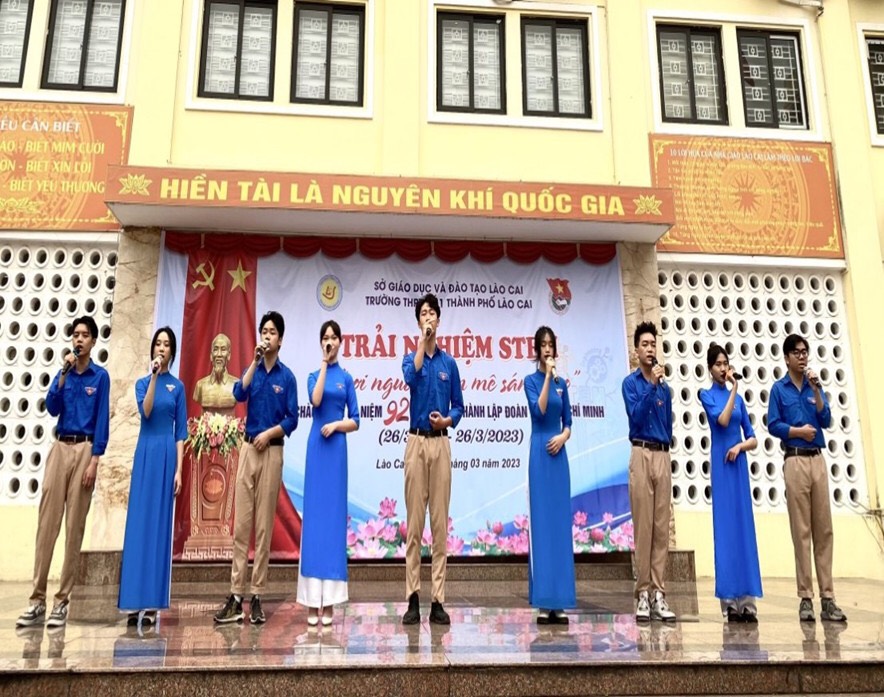 Trải nghiệm Stem “khơi nguồn đam mê sáng tạo” trường THPT số 1 Tp Lào Cai