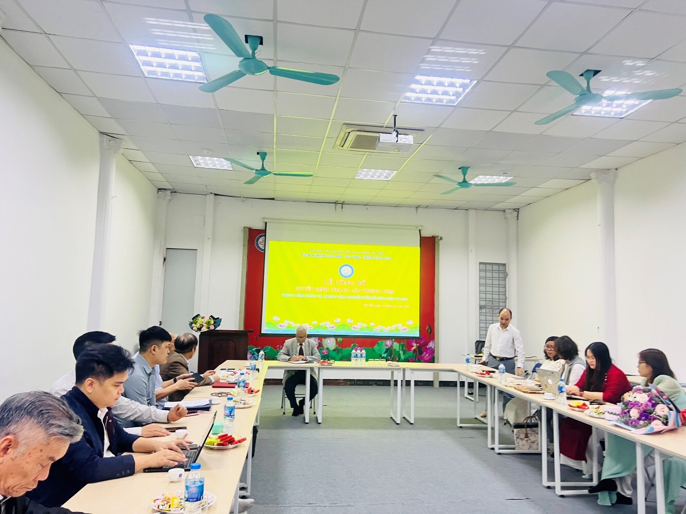 Viện Nghiên cứu hợp tác phát triển giáo dục công bố Quyết định thành lập các Trung tâm mới