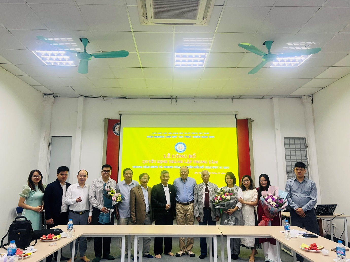 Viện Nghiên cứu hợp tác phát triển giáo dục công bố Quyết định thành lập các Trung tâm mới