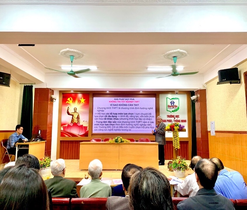 Tọa đàm khoa học: “Thi tốt nghiệp theo Chương trình GDPT 2018 - Góc nhìn từ cơ sở”