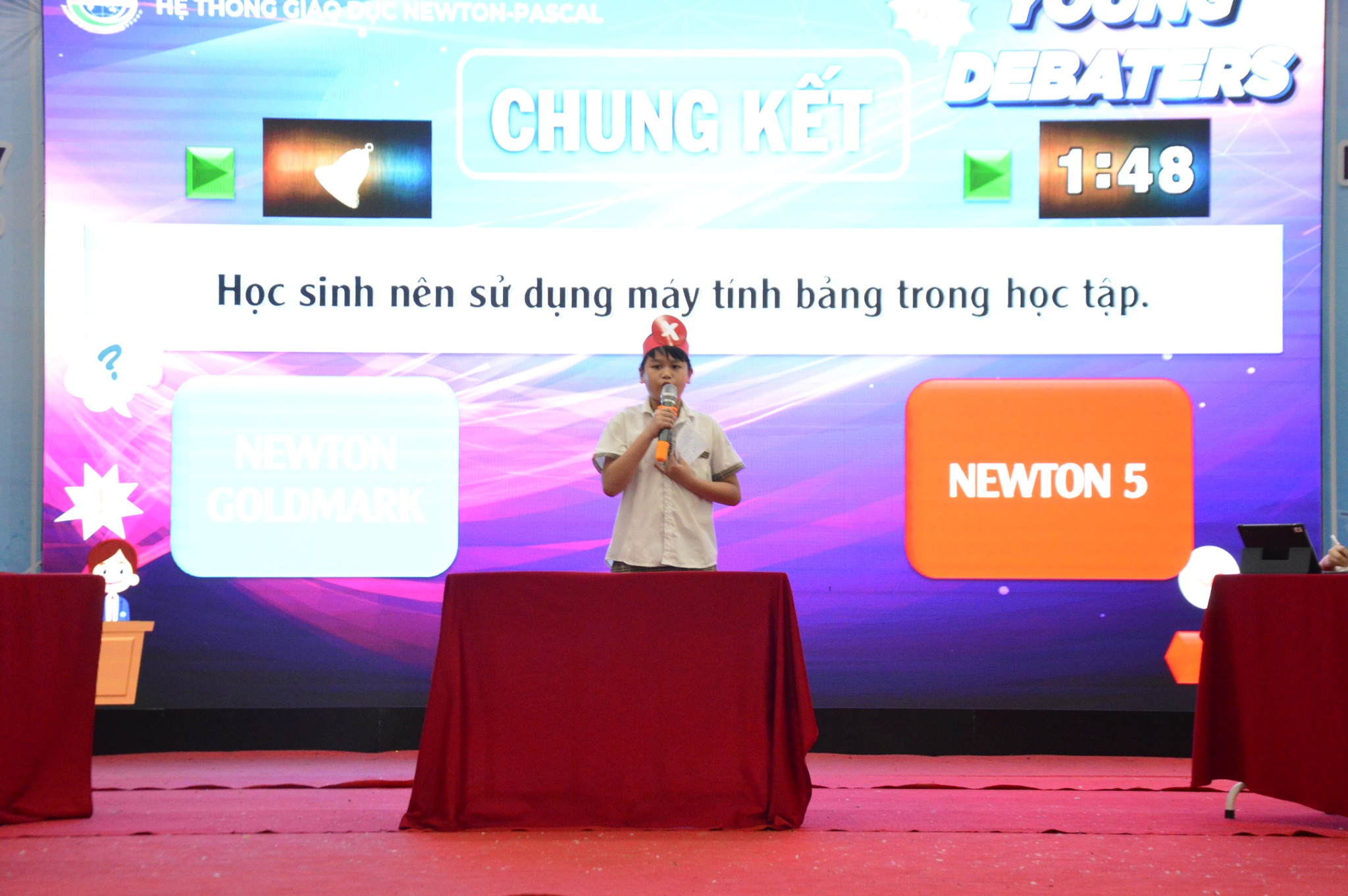 Young Debaters 2023: Sân chơi tranh biện đầy kịch tính