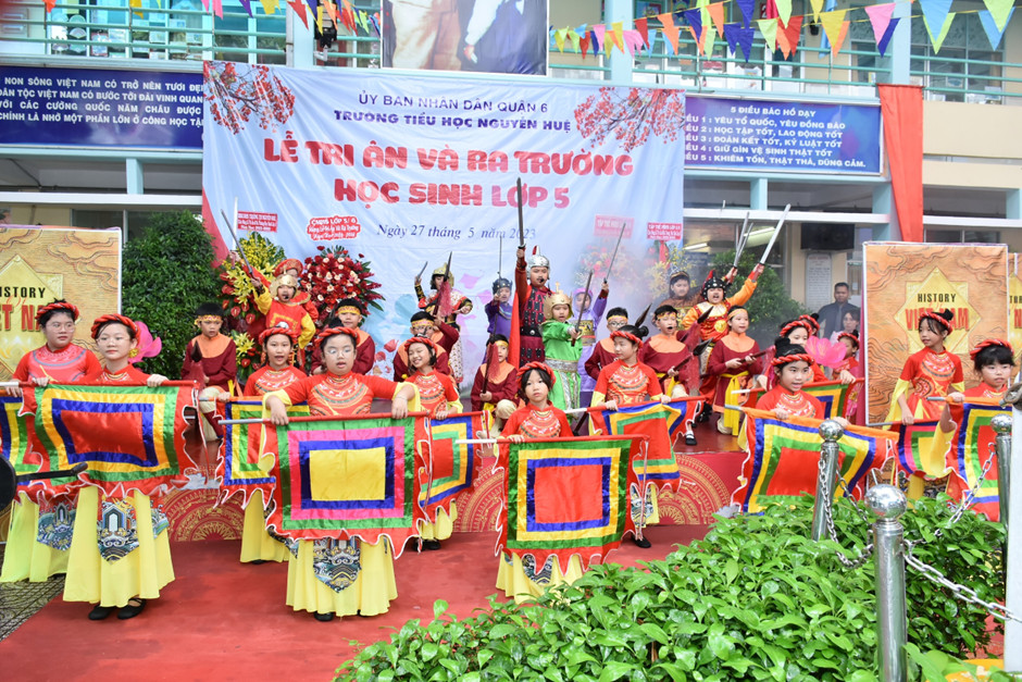 Lễ tri ân mang ý nghĩa giáo dục lịch sử và nhân văn tại một ngôi trường ở Tp. Hồ Chí Minh