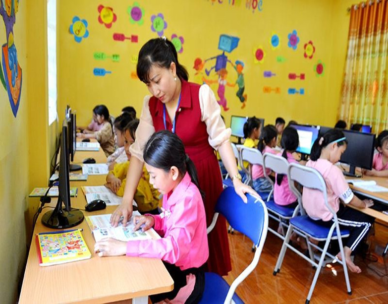 Chính sách giáo dục bắt buộc Ở một số nước Đông Nam Á và Châu Âu, Châu Mỹ
