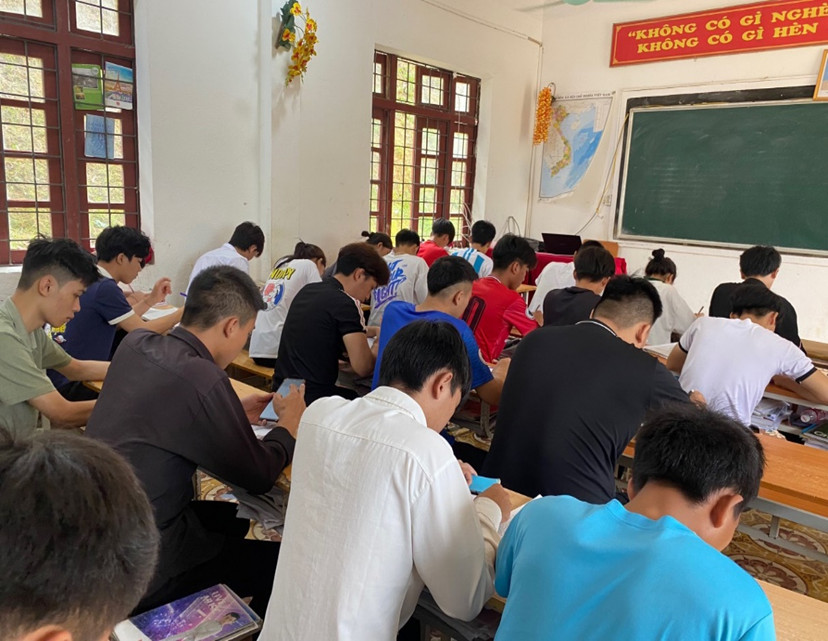 Tăng tốc cho ôn thi tốt nghiệp THPT năm 2023 chặng “nước rút”