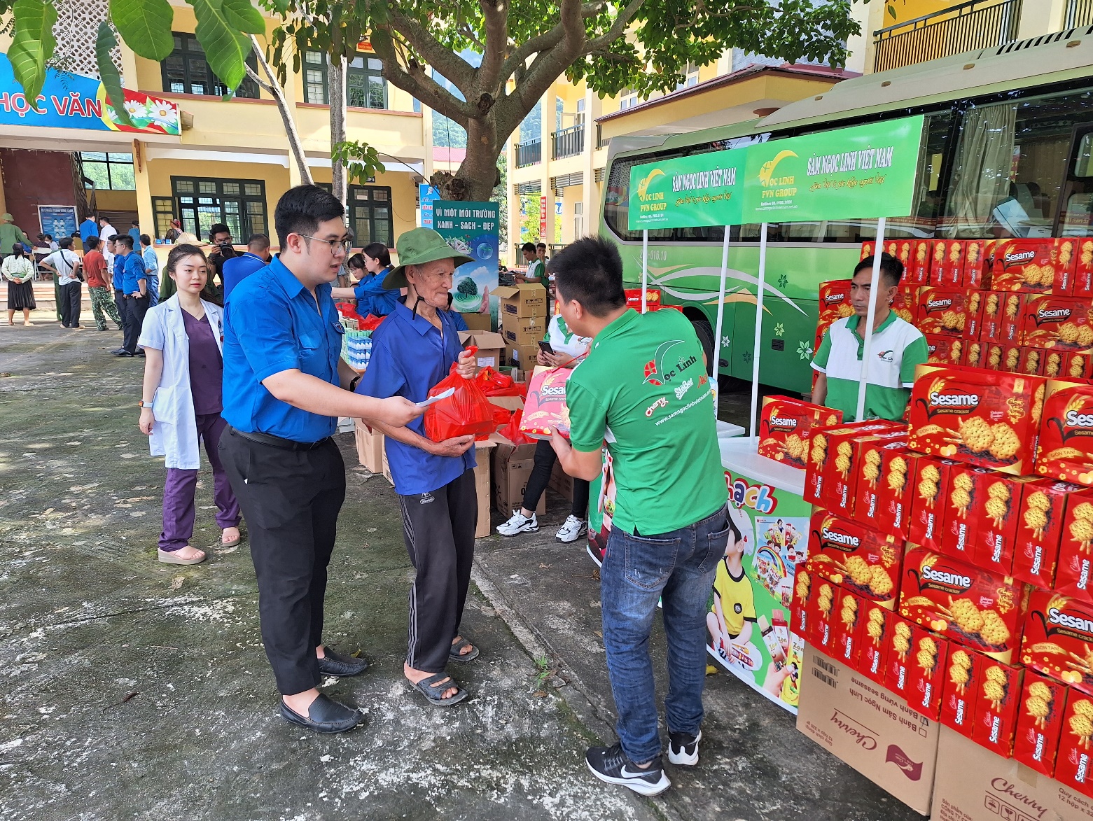 Đưa thầy thuốc về vùng sâu, vùng xa