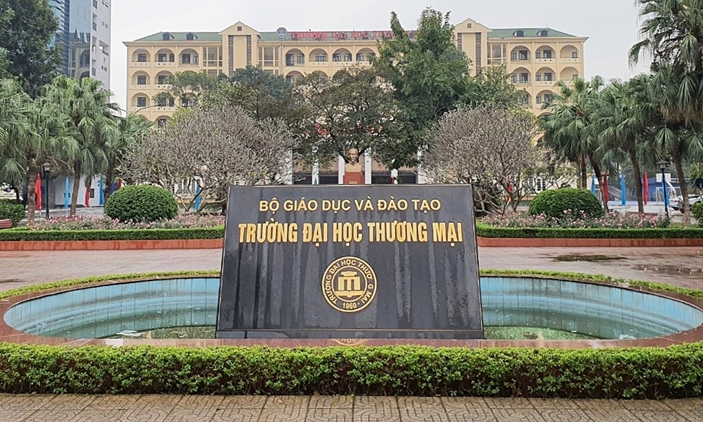 GIÁO DỤC ĐẠI HỌC: CAM KẾT KHÔNG TĂNG HỌC PHÍ NĂM HỌC 2023-2024
