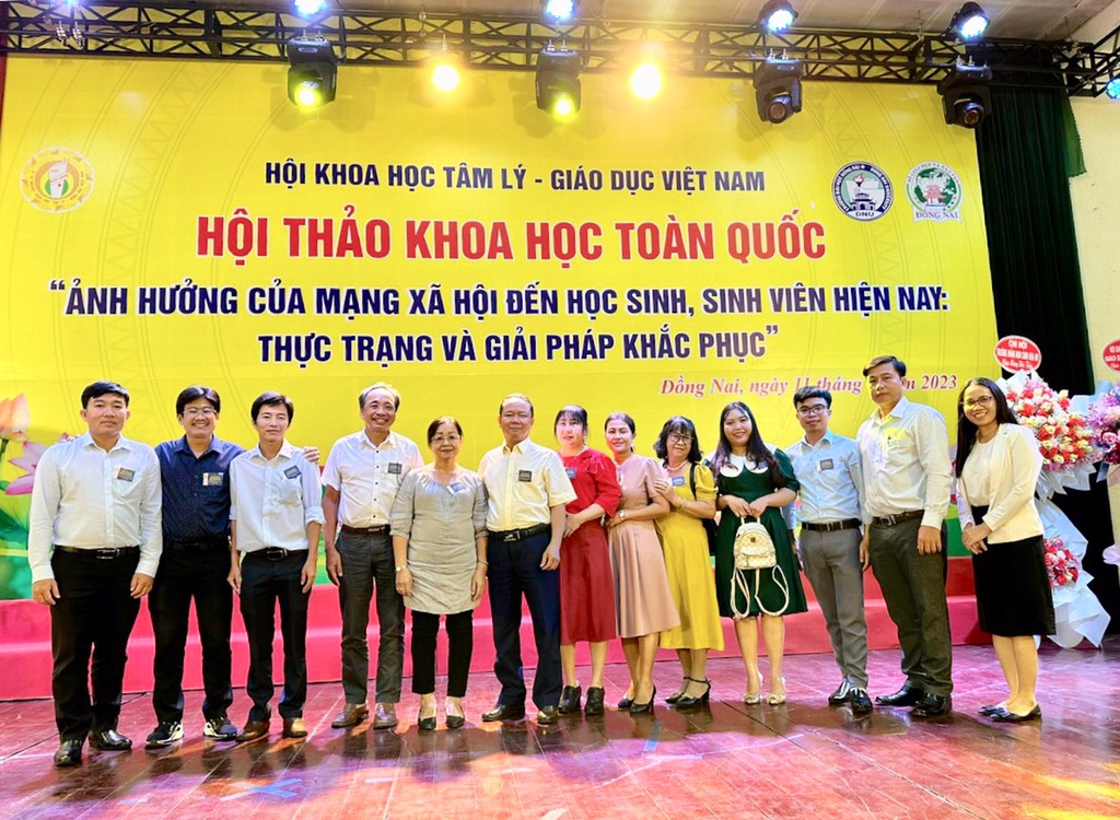 HỘI THẢO KHOA HỌC TOÀN QUỐC “Ảnh hưởng của mạng xã hội đến học sinh, sinh viên hiện nay – Thực trạng và giải pháp khắc phục”