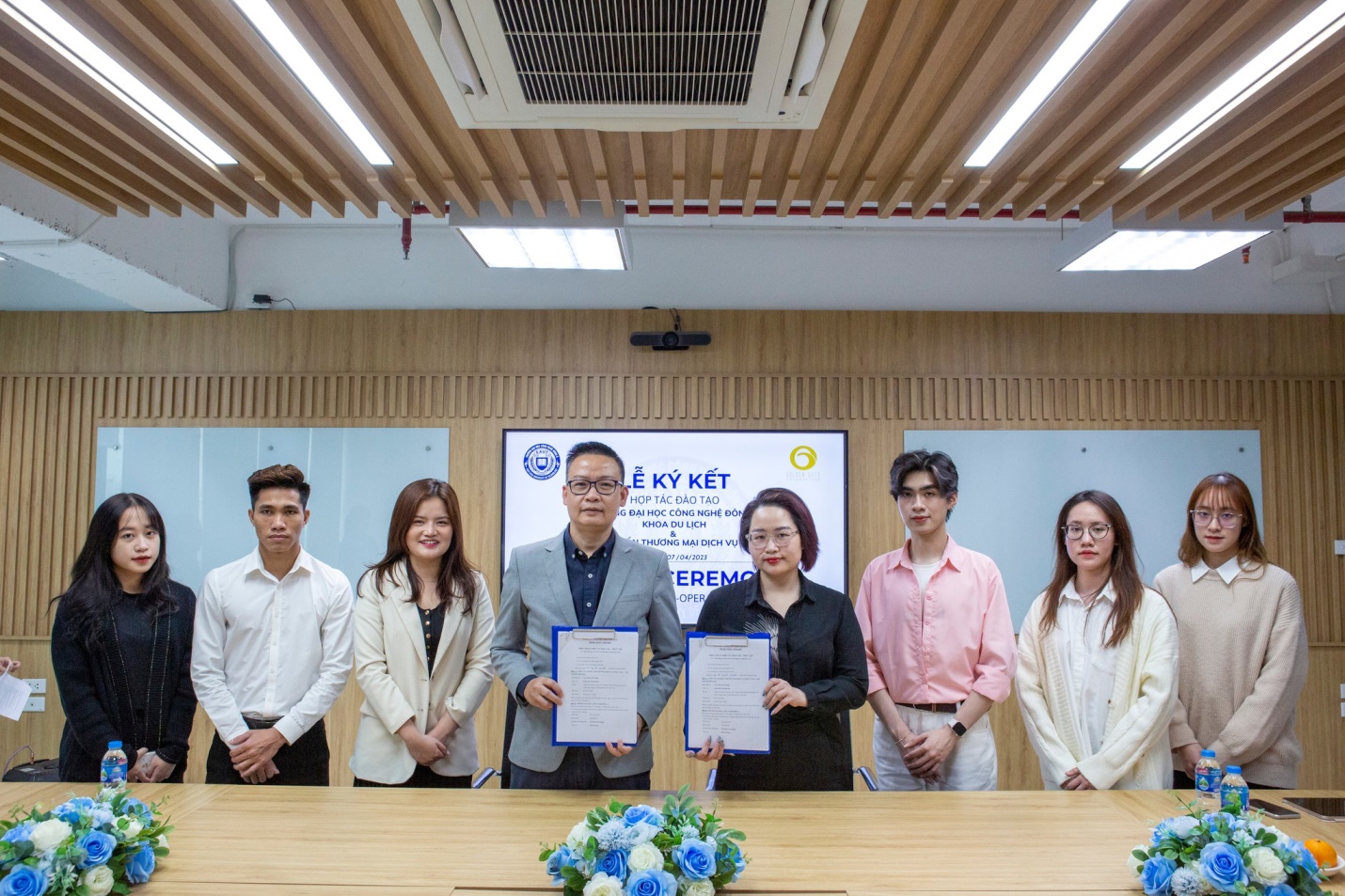 Xu hướng học thực hành ứng dụng và kết nối doanh nghiệp tạo đầu ra cho sinh viên Tại Trường Đại học Công nghệ Đông Á
