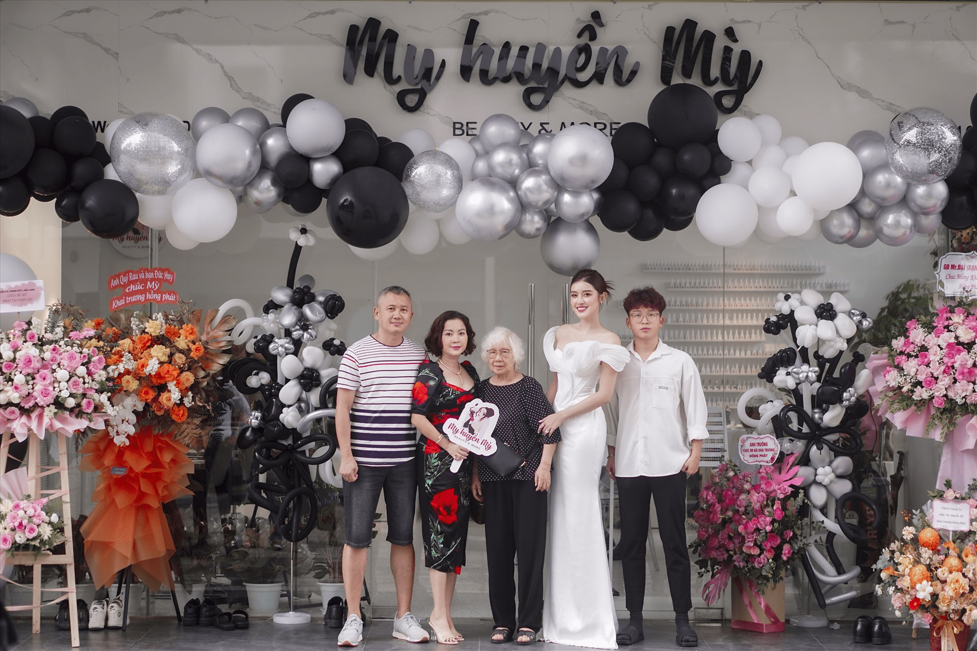 Á hậu Huyền My: Khởi nghiệp dự án kinh doanh đầu tay và đào tạo học viên