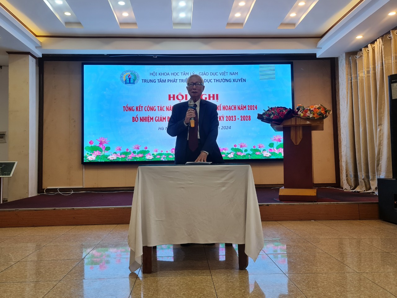 Trung tâm Phát triển GDTX Hội nghị tổng kết công tác 2023 và triển khai kế hoạch 2024