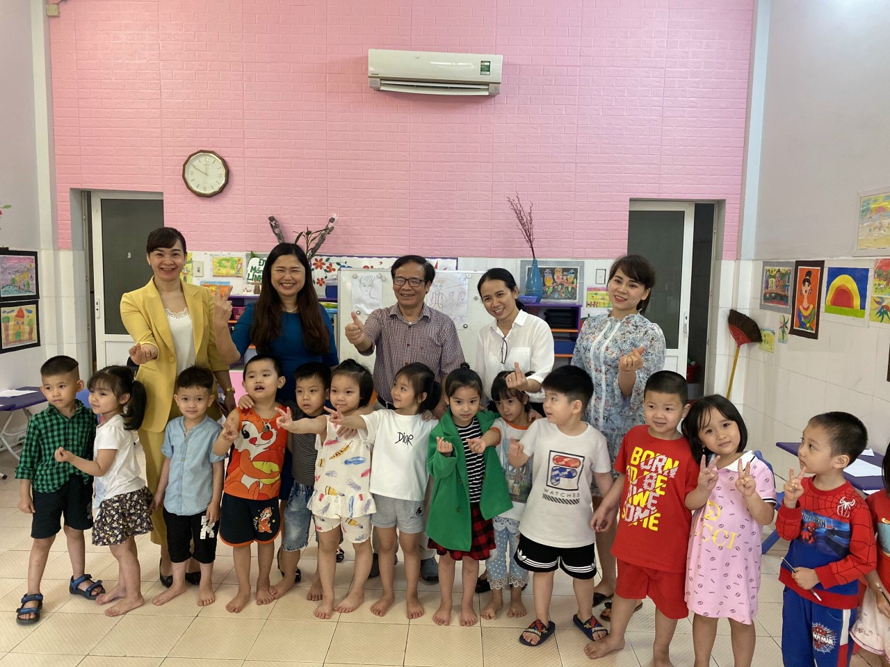 TRƯỜNG HỌC HẠNH PHÚC HƯỞNG TỚI SỰ YÊU THƯƠNG AN TOÀN VÀ TÔN TRỌNG