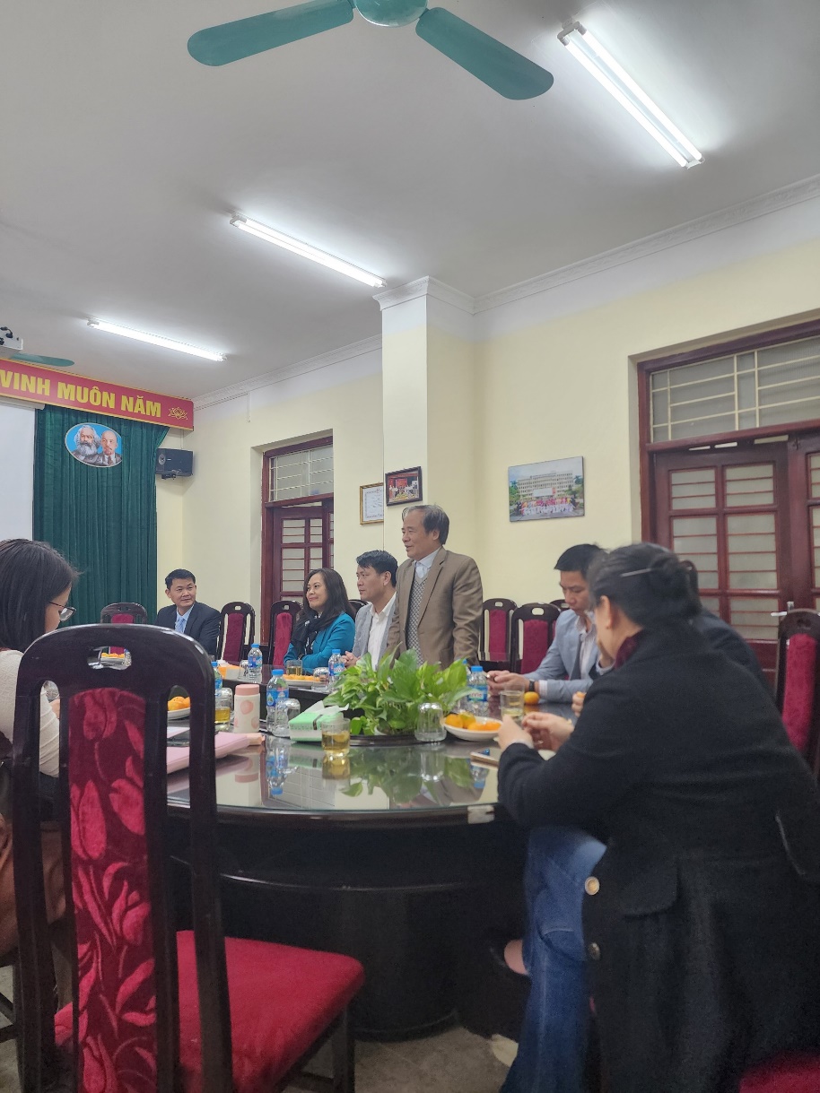 GẶP MẶT CÁN BỘ, GIẢNG VIÊN VÀ NGHIÊN CỨU SINH QUẢN LÝ GIÁO DỤC KHÓA 43, TRƯỜNG ĐẠI HỌC SƯ PHẠM HÀ NỘI