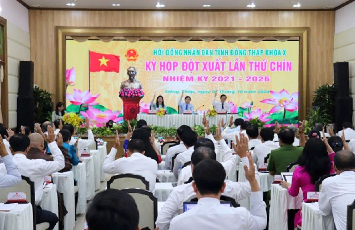 Đồng Tháp hỗ trợ 50% học phí cho học sinh trung học cơ sở