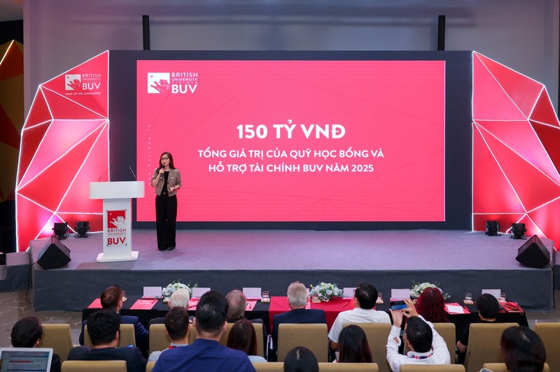 7 chương trình đào tạo mới vừa được ra mắt tại Trường Đại học Anh Quốc Việt Nam