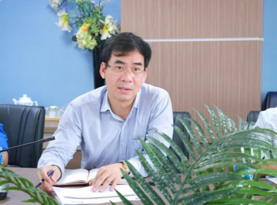 Thứ trưởng Bộ GD&ĐT: Chìa khóa phát triển cho tân sinh viên