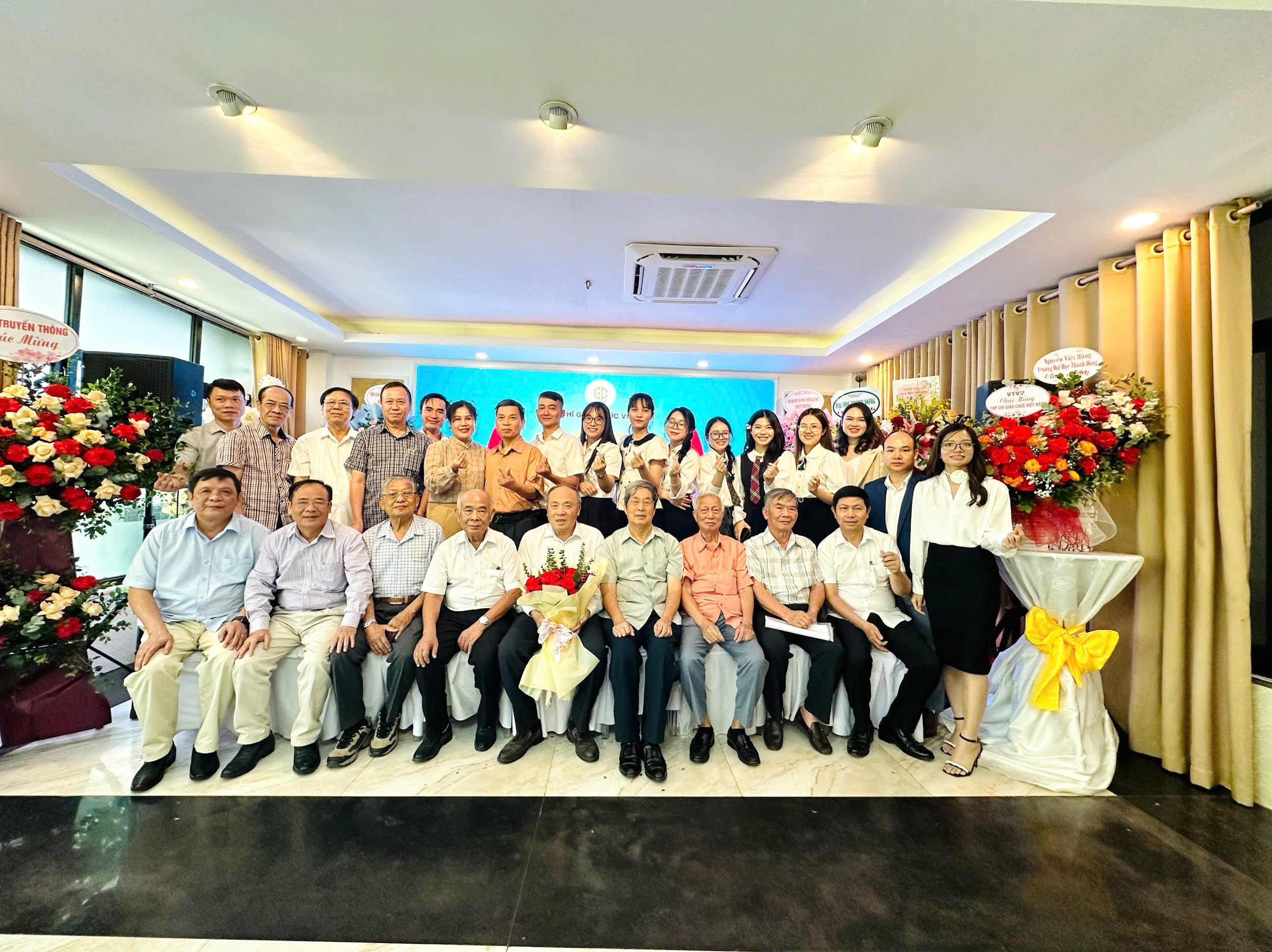 Kỷ niệm 02 năm ngày ra mắt Tạp chí Điện tử Giáo chức Việt Nam