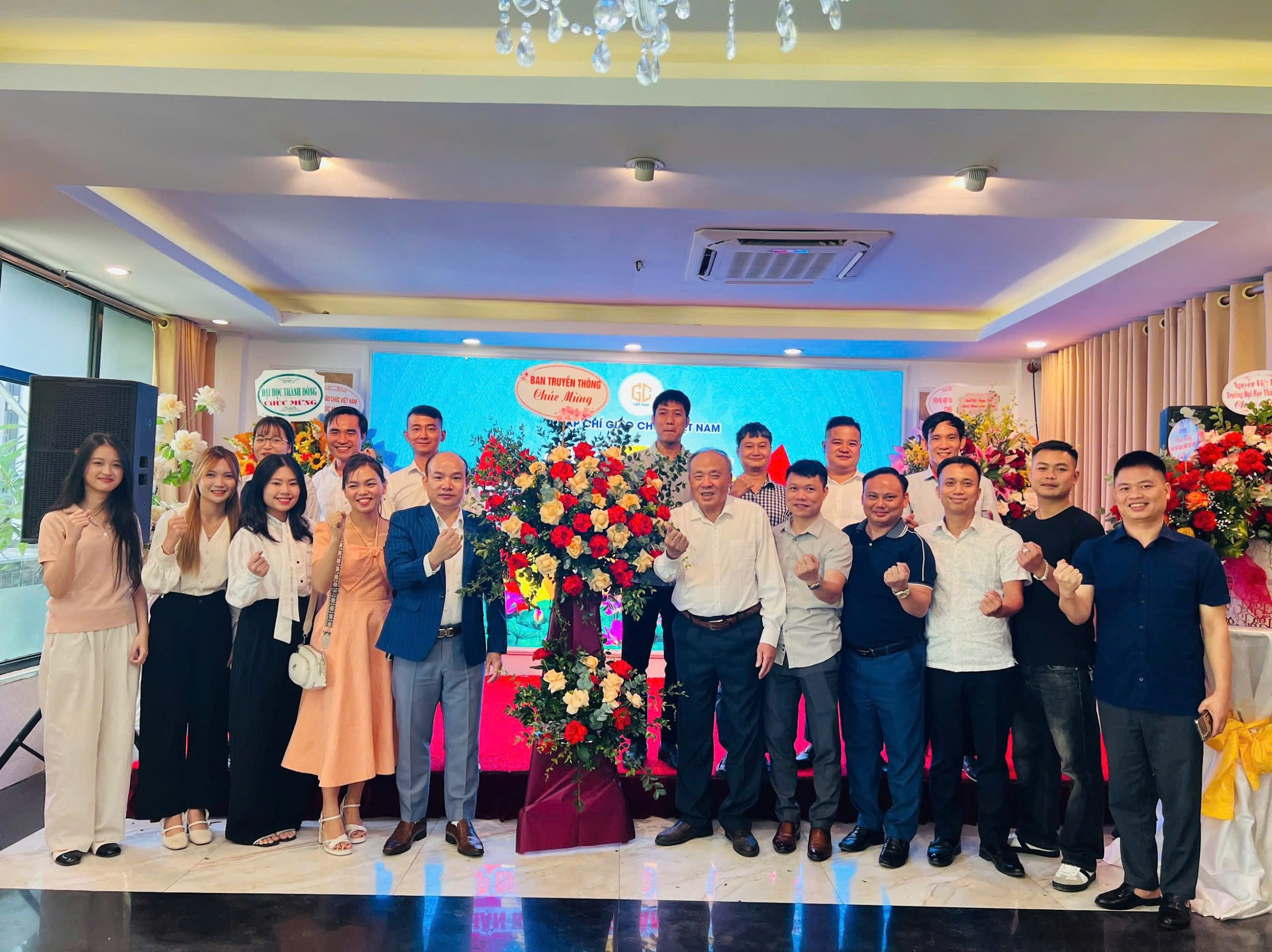 Kỷ niệm 02 năm ngày ra mắt Tạp chí Điện tử Giáo chức Việt Nam