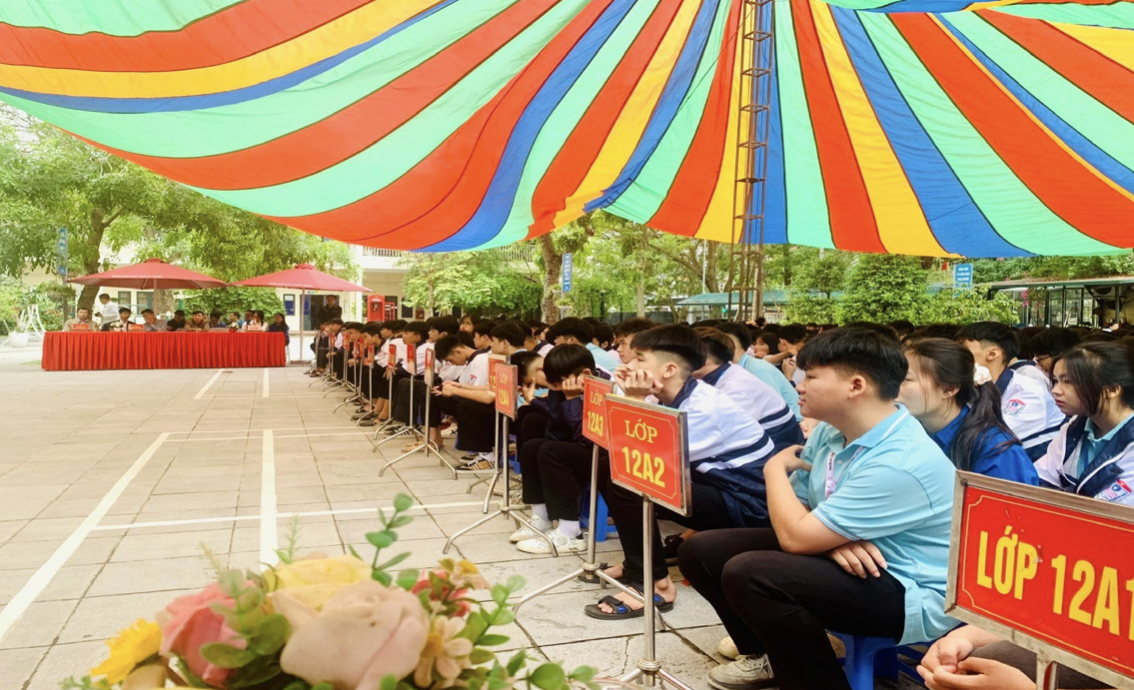 Từ Sơn: Phiên tòa giả định tuyên truyền pháp luật về bạo lực học đường và luật nghĩa vụ quân sự