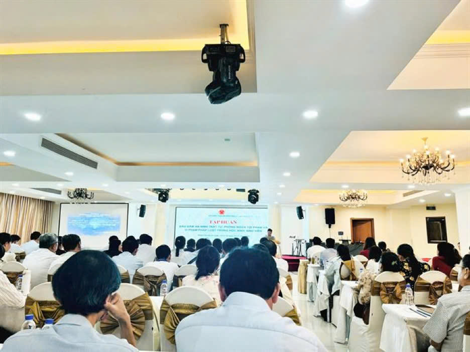 Nâng cao công tác đảm bảo an toàn trật tự, phòng ngừa tội phạm và vi phạm pháp luật trong học sinh, sinh viên