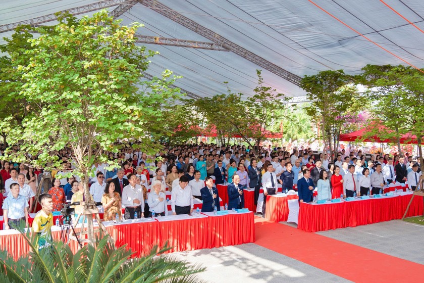 TRƯỜNG ĐẠI HỌC THÀNH ĐÔNG: KHAI GIẢNG NĂM HỌC 2024-2025, KỶ NIỆM 15 NĂM THÀNH LẬP TRƯỜNG VÀ CHÀO MỪNG NGÀY NHÀ GIÁO VIỆT NAM 20/11