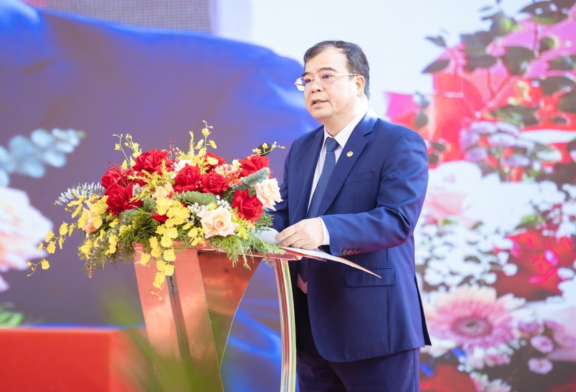TRƯỜNG ĐẠI HỌC THÀNH ĐÔNG: KHAI GIẢNG NĂM HỌC 2024-2025, KỶ NIỆM 15 NĂM THÀNH LẬP TRƯỜNG VÀ CHÀO MỪNG NGÀY NHÀ GIÁO VIỆT NAM 20/11