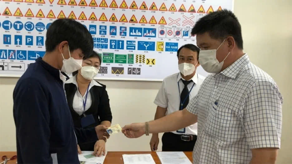 Những điểm mới trong quy định khám sức khỏe người lái xe từ năm 2025