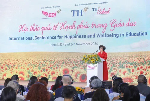 Bộ trưởng Nguyễn Kim Sơn: Giúp người học nhận biết hạnh phúc ngay trong lòng của nền giáo dục