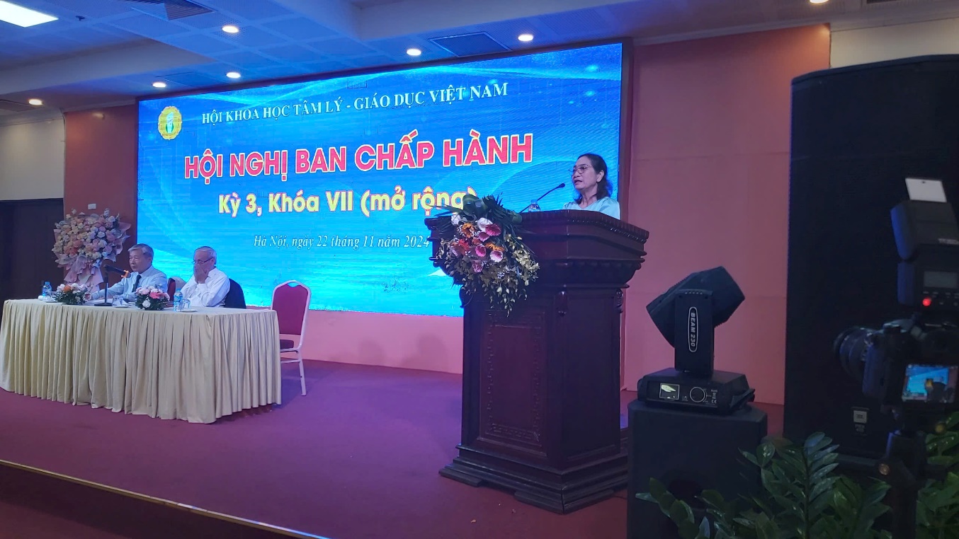 ĐÃI NGỘ, CẢI THIỆN MỨC SỐNG, NÂNG CAO TRÌNH ĐỘ, CHẤT LƯỢNG ĐỘI NGŨ NHÀ GIÁO
