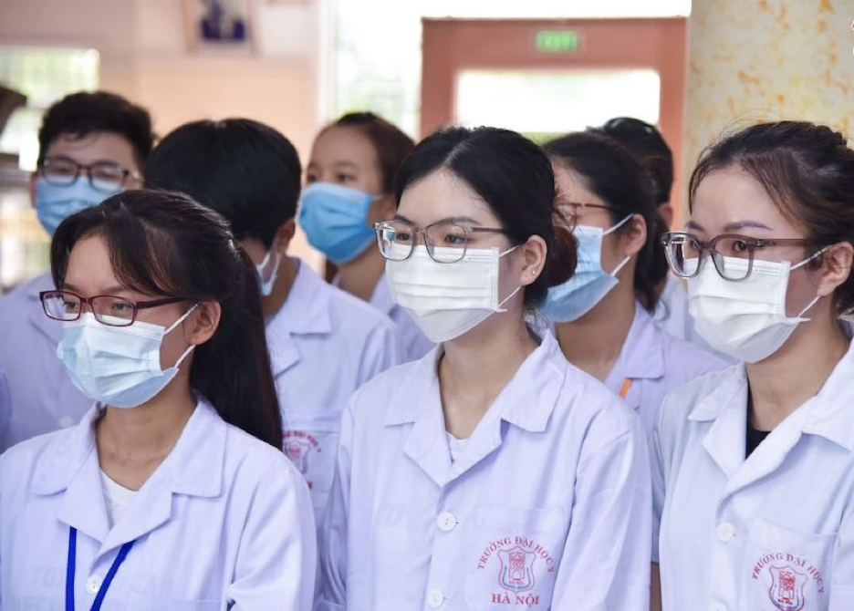 Bộ GD&ĐT dự kiến nâng chuẩn đầu vào ngành Sư phạm và ngành Y