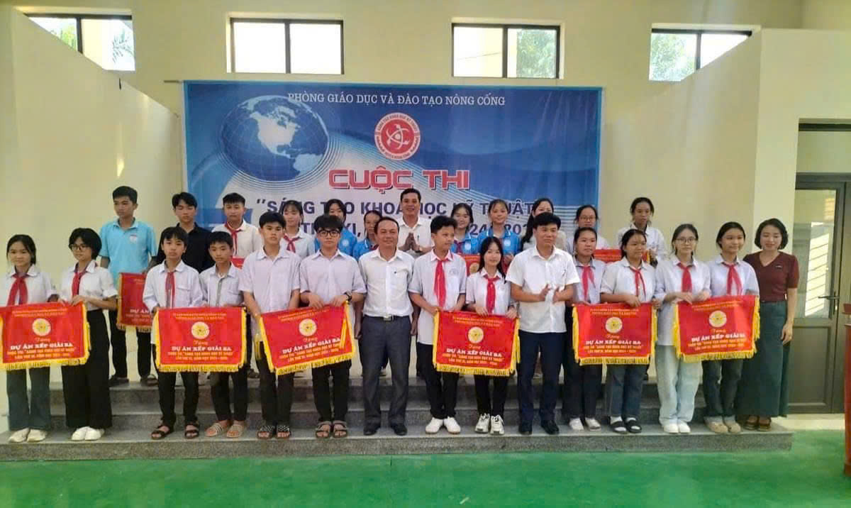 Nông Cống – Thanh Hóa: Tổ chức cuộc thi sáng tạo khoa học kỹ thuật lần thứ XI, năm học 2024 – 2025