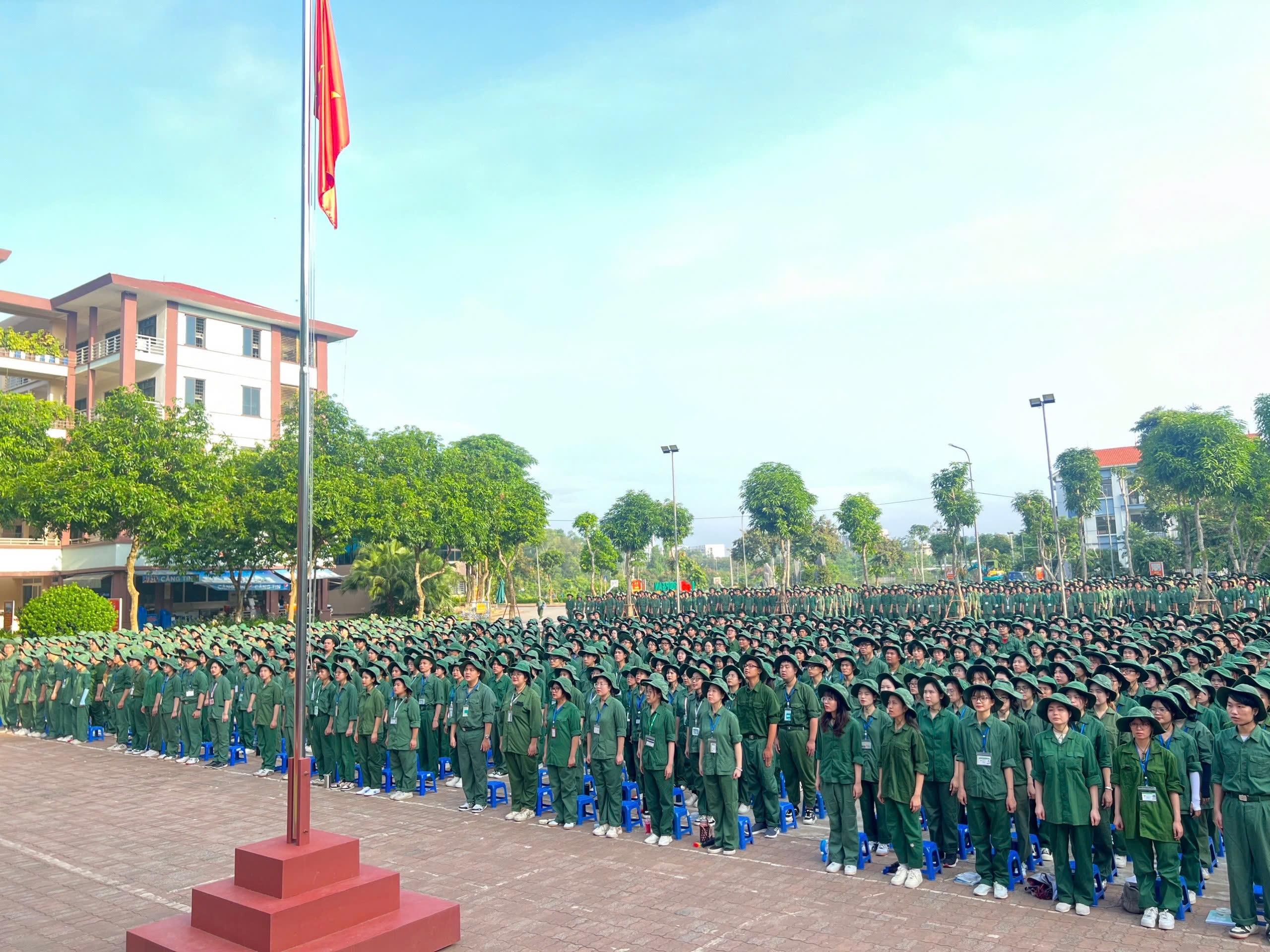 Trung tâm Giáo dục Quốc phòng và An ninh Đại học Quốc gia Hà Nội - 20 năm xây dựng trưởng thành, phát triển