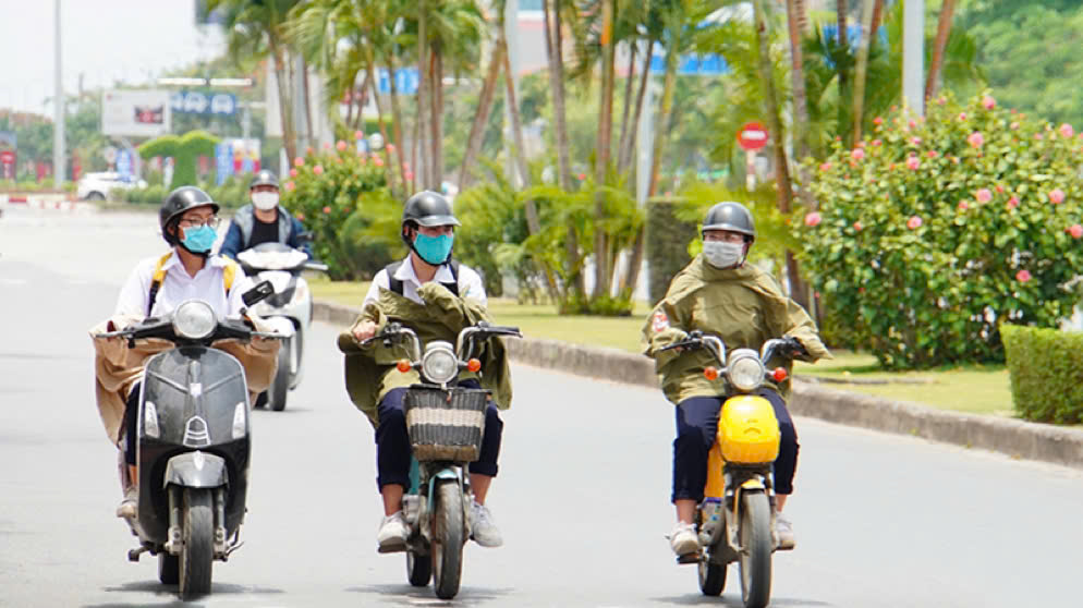 Quy Định Mới Về Lái Xe Máy Dưới 50cc Cho Học Sinh Từ 1/1/2025